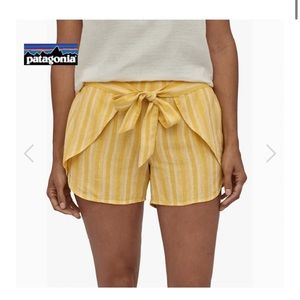 PATAGONIA WOMEN'S GARDEN ISLAND SHORTS SZ M